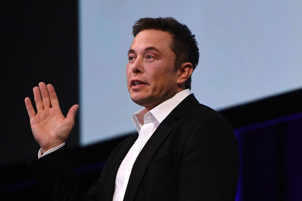 Tesla made 5,000 Model 3 cars in the last week of June.