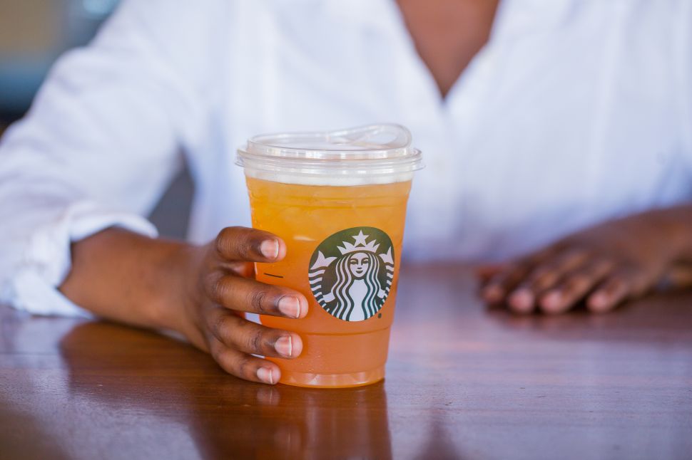 Starbucks strawless lids