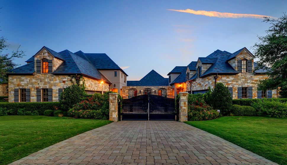 Selena Gomez Texas House
