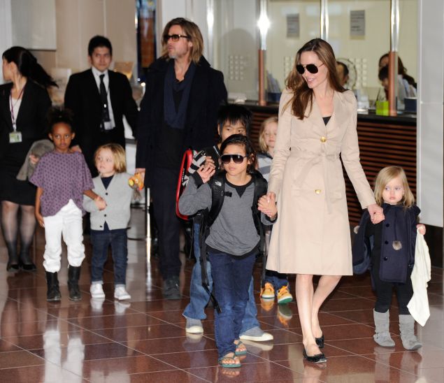 Brad Pitt And Angelina Jolie Still Finalizing Divorce And Chateau Miraval Observer