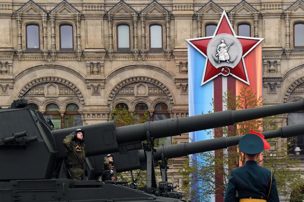 Russian Koalitsiya-SV self-propelled howitzers ride through Red Square during the Victory Day military parade in Moscow on May 9, 2017. Russia marks the 72nd anniversary of the Soviet Union's victory over Nazi Germany in World War Two. / AFP PHOTO / Kirill KUDRYAVTSEV (Photo credit should read KIRILL KUDRYAVTSEV/AFP/Getty Images