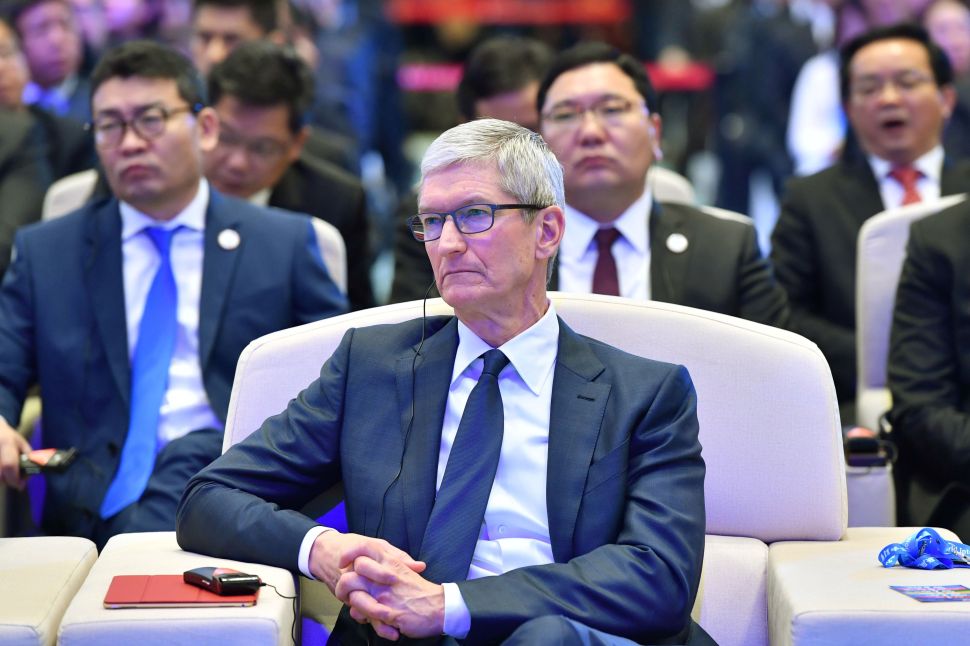 Apple CEO Tim Cook in China