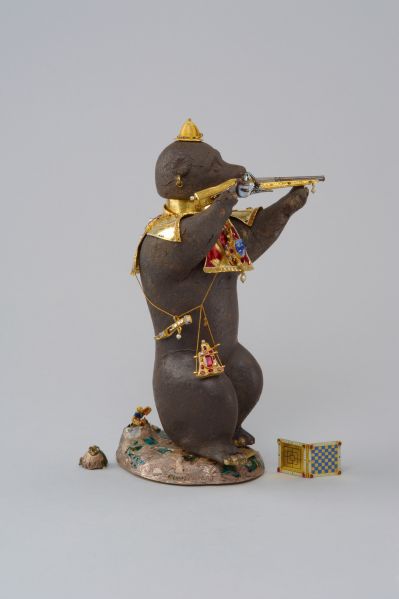 Bear as a hunter (1580-1581)