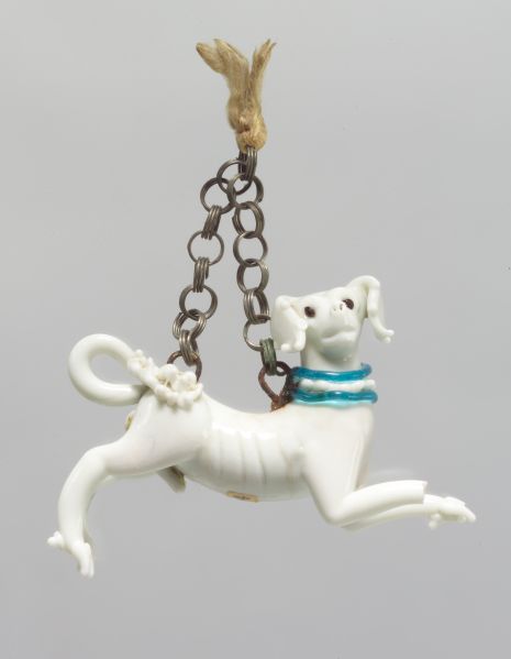 Dog pendant (fourth quarter of 16th century)