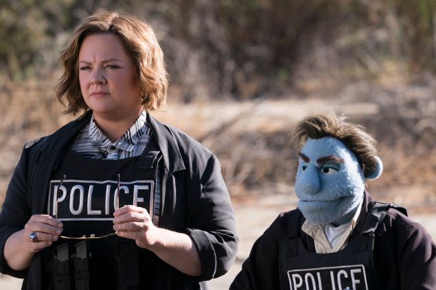 Melissa McCarthy an puppet in The Happytime Murders.
