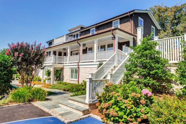 Anthony Scaramucci Hamptons house