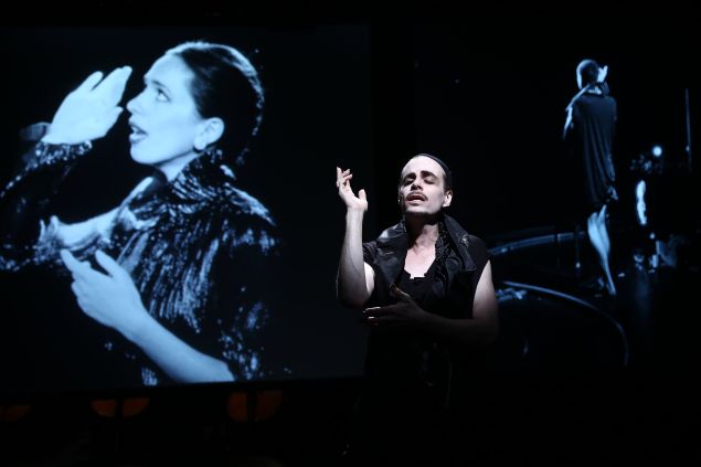 Rob Roth with projections of Rebecca Hall in Soundstage.