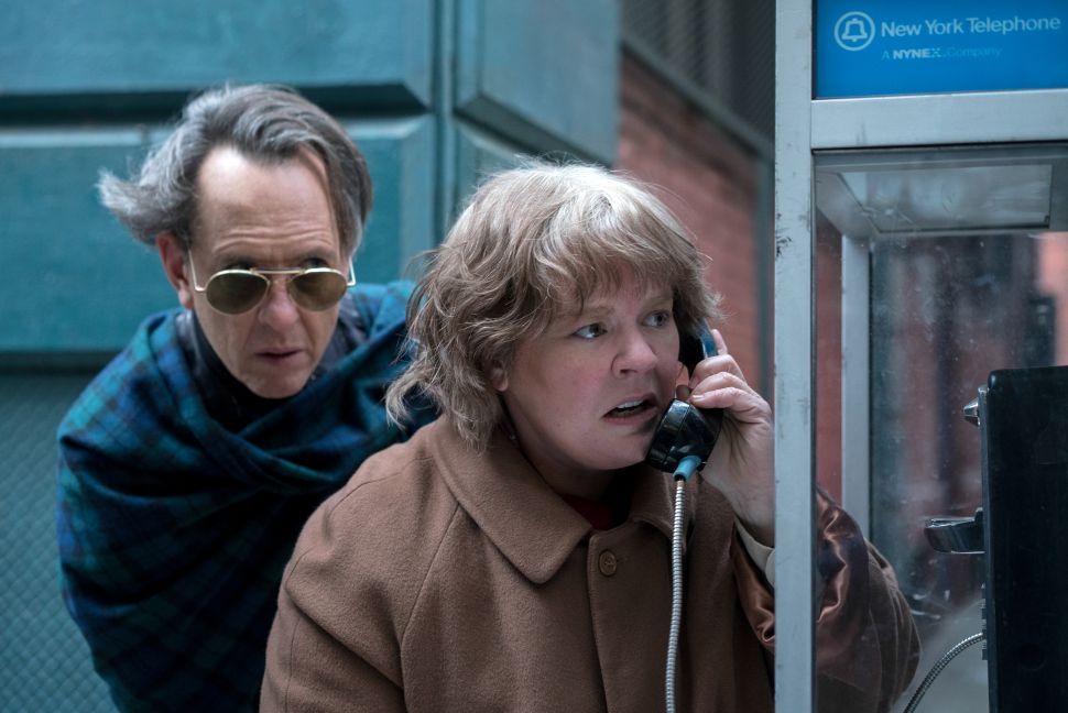 Richard E. Grant as "Jack Hock" and Melissa McCarthy as "Lee Israel" in CAN YOU EVER FORGIVE ME?