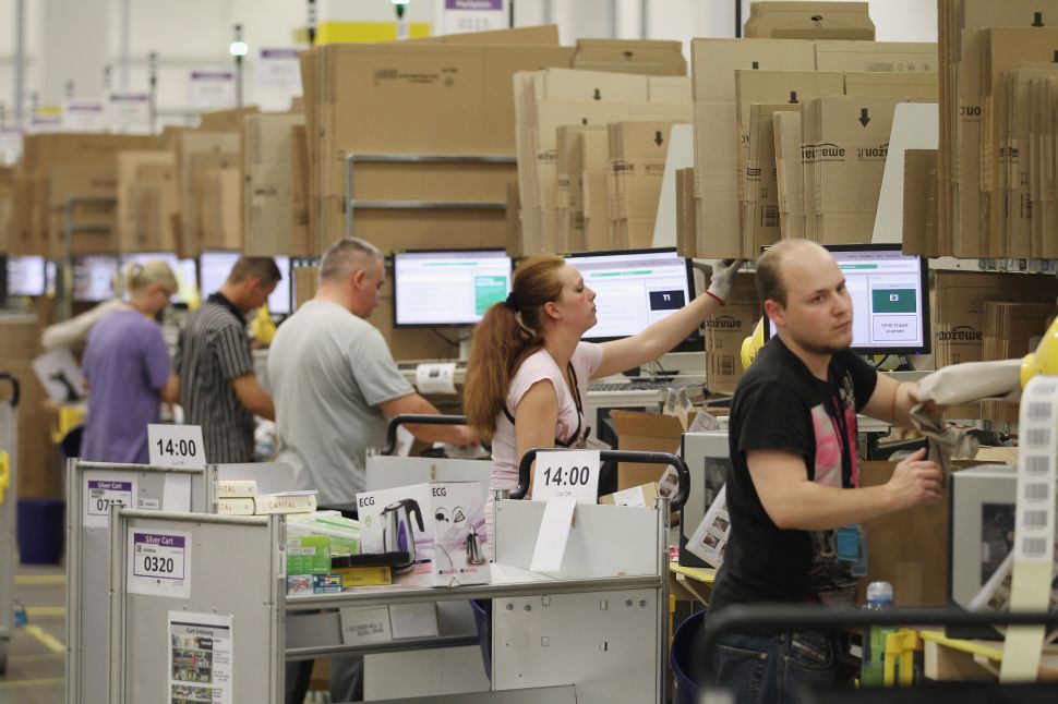 Amazon minimum wage