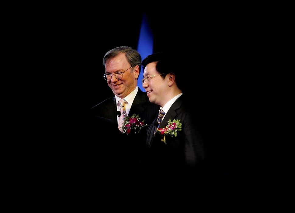 Former Google CEO Eric Schmidt and Lee at the launch of Google China on April 12, 2006 in Beijing.