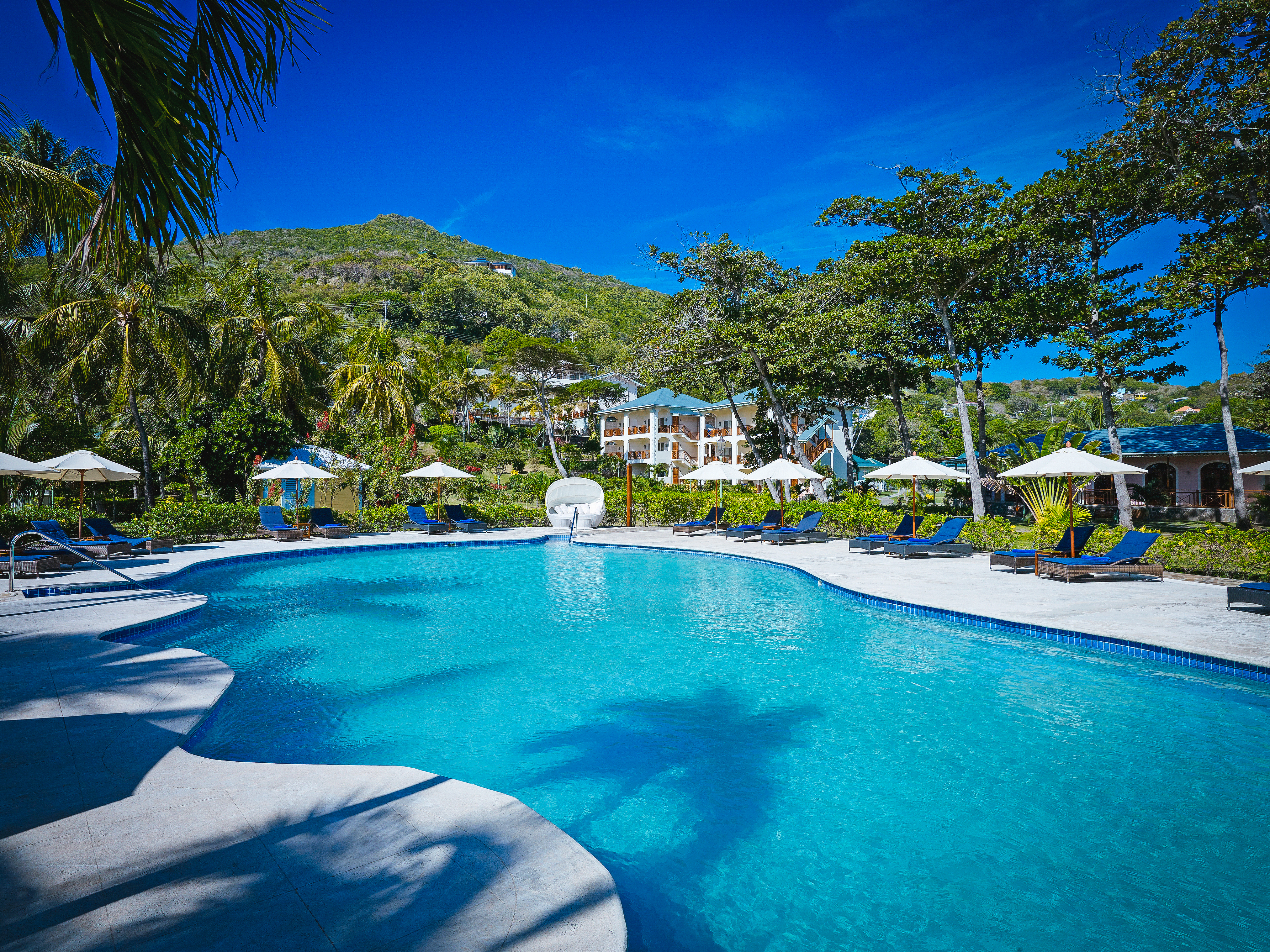 Bequia Beach Hotel