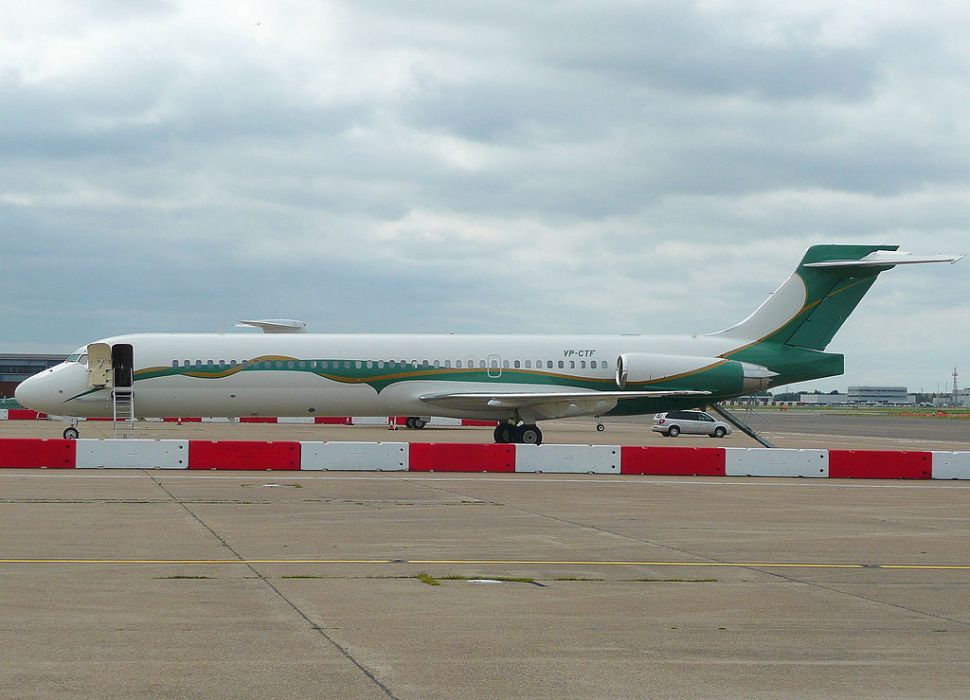 A McDonnell Douglas MD87 plane.