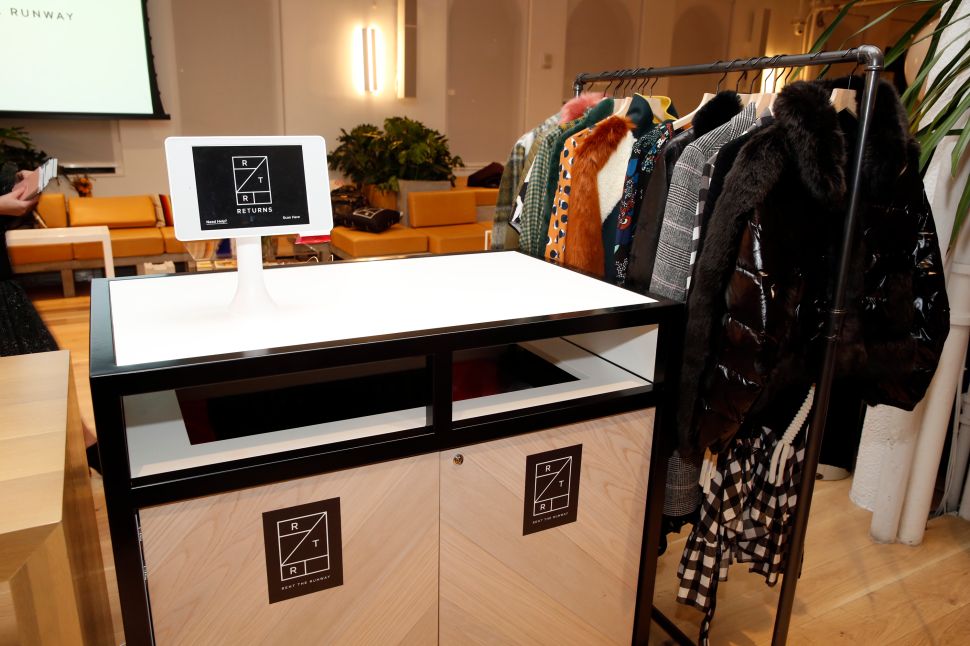 Rent the Runway is now valued at $1 billion following a massive funding round.