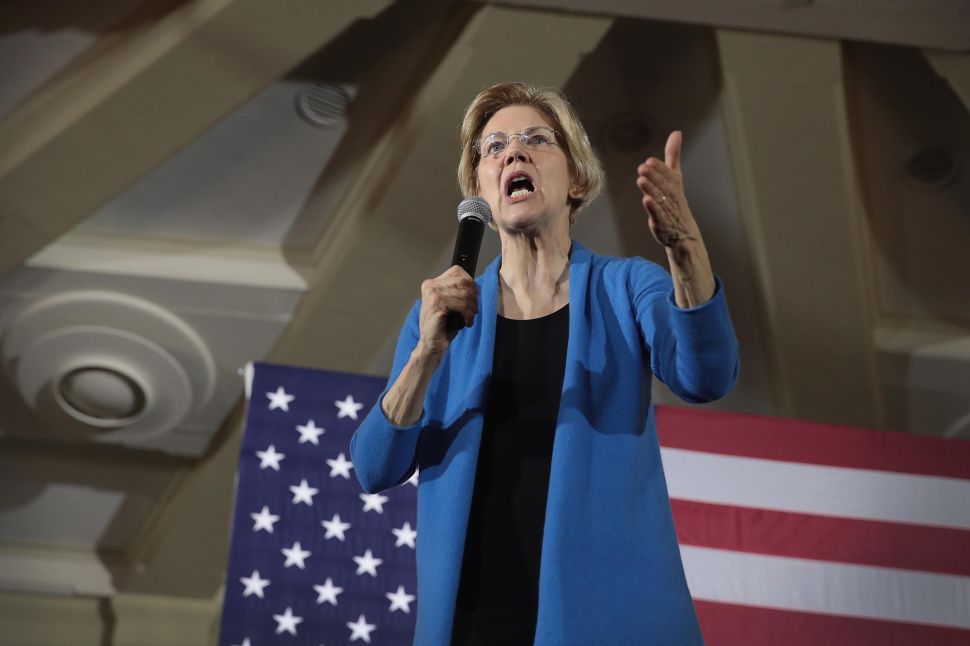 Sen. Elizabeth Warren (D-Mass.) speaks at a campaign rally.