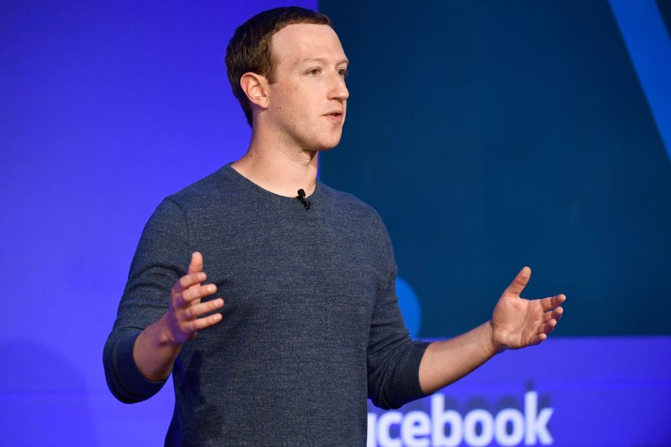 Facebook CEO Mark Zuckerberg has announced plans for the platform to tackle privacy matters.