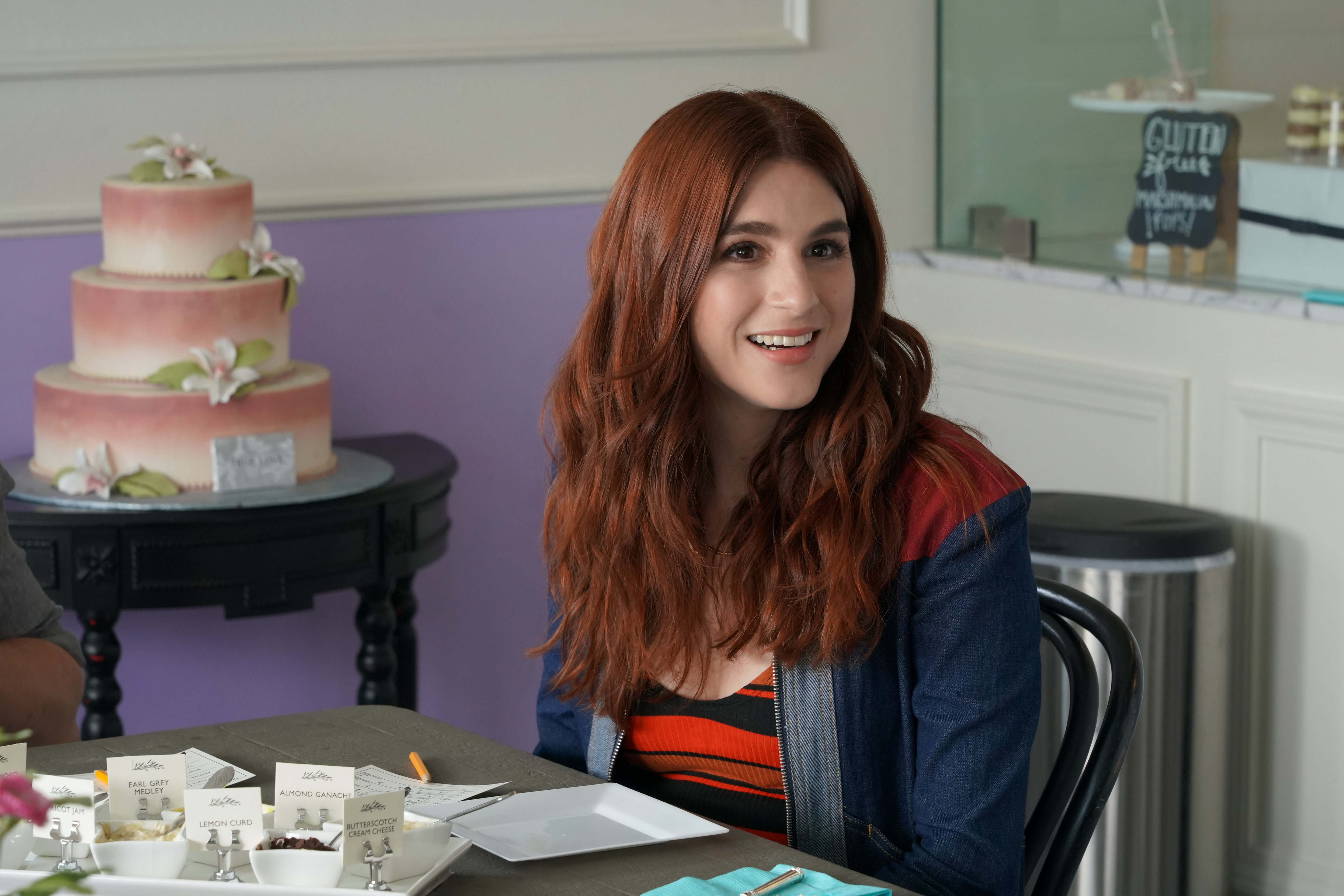Aya Cash as Gretchen in 'You're the Worst' Season 5.