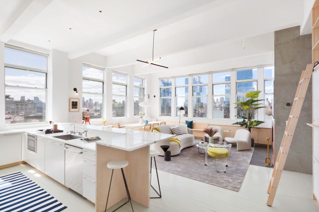 Lena Dunham apartment