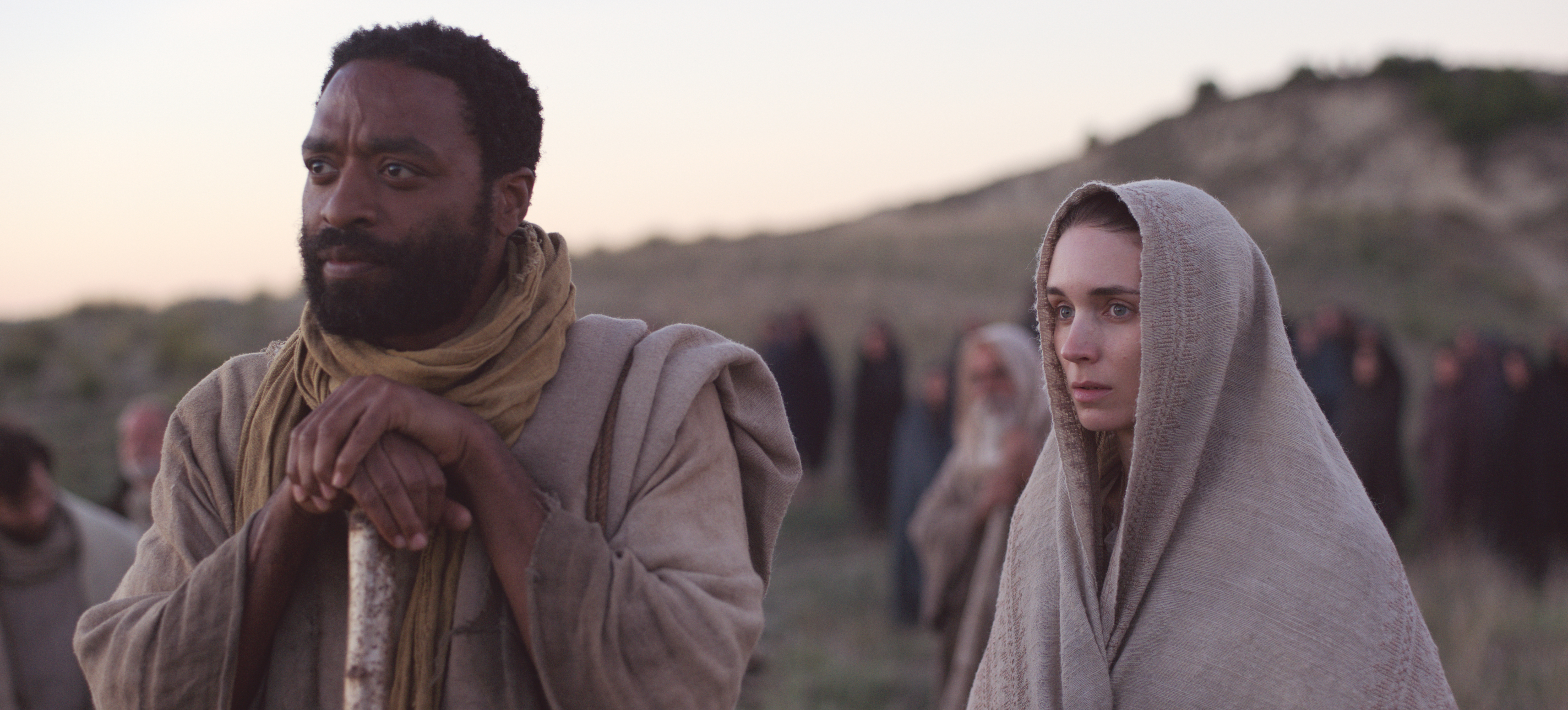 Rooney Mara and Chiwetel Ejiofor in Mary Magdalene.