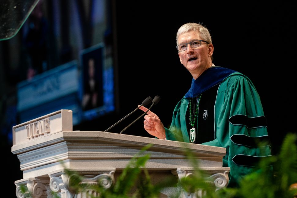 Tim Cook addresses Tulane University graduates at Commencement 2019