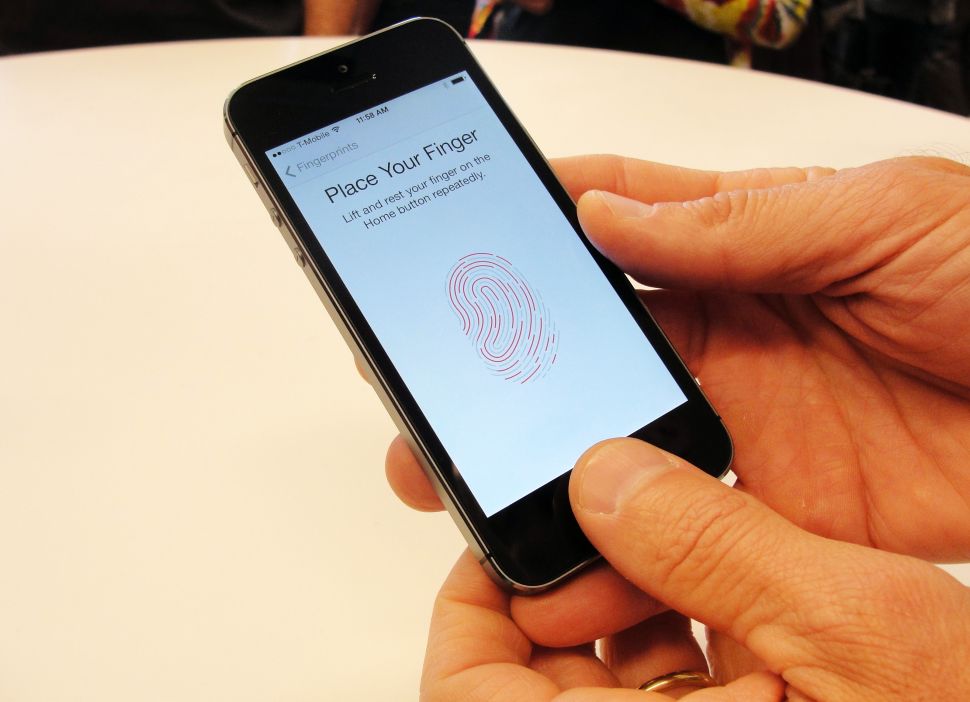 can police force you to unlock your phone?