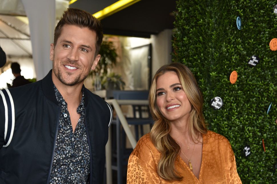 Jordan Rodgers and JoJo Fletcher promoting their show in Denver.