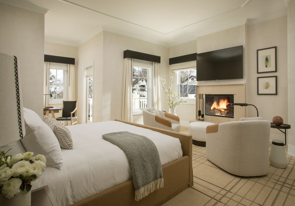 The 64 rooms are located within mini cottages.