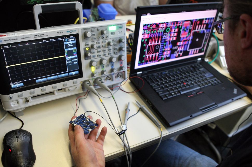 Using nothing more than an oscilloscope and a laptop, hackers can unlock an ATM.