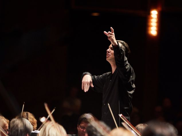 Conductor Teodor Currentzis leads a fiery 'Requiem' at The Shed.