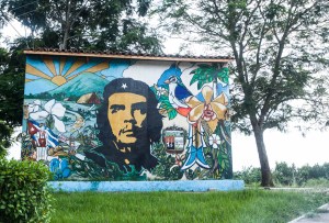 Along Cuba's A1 Highway. (Emily Assiran/Mortgage Observer)