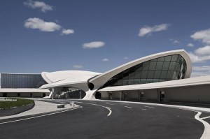 JFK's TWA Flight Center (Photo: John Bartelstone).