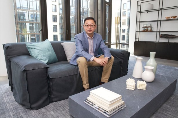 Yes, We Kent! XIN Development’s John Liang on His Record Smashing Development, the Oosten John Liang sits in the Oosten.