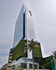 TORRE LAS AMERICAS, a 21-story office tower Leyva recently finished in Veracruz.