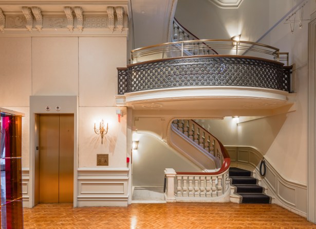 Brokers Banking on Midtown East Rezoning as They List Building With 20K SF of Air Rights Photo: Ariel Property Advisors.