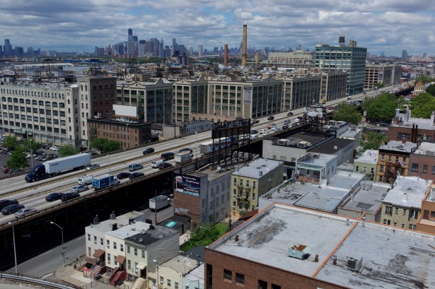 If President Trump Wants to Flash Some Cash for Infrastructure, NYC’s Got a Wish List The current Gowanus Expressway. Photo: Getty Images