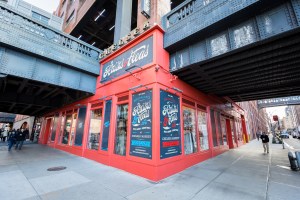 af chelsea exterior fall 2016 Artists & Fleas Retail Bringing Pop Up Marketplace to Soho