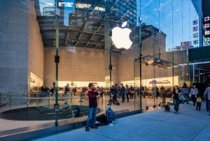apple store From the Office to the Opera: Work in the Heart of New York Culture