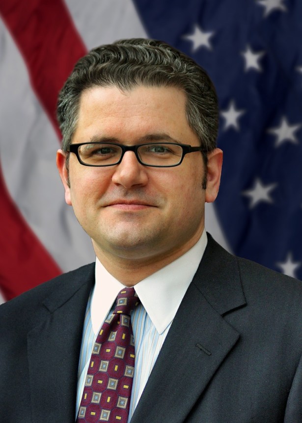 Wrestling With Fannie and Freddies Expanding Role in Multifamily Lending markcalabriaphotowikicommons Wrestling With Fannie and Freddies Expanding Role in Multifamily Lending